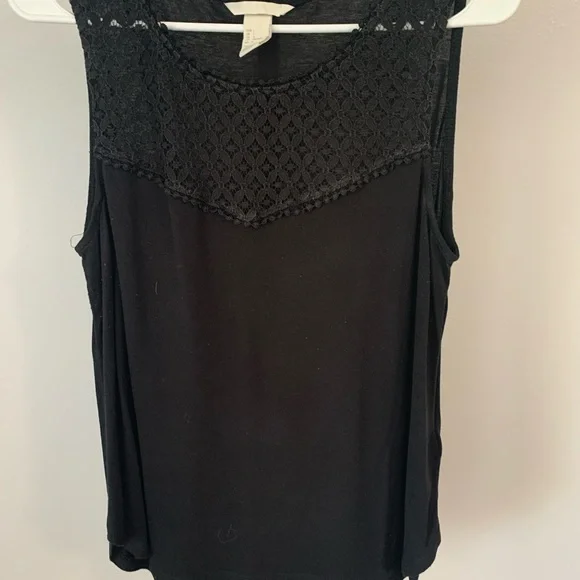 H&M Black Tank - Picture 4 of 16